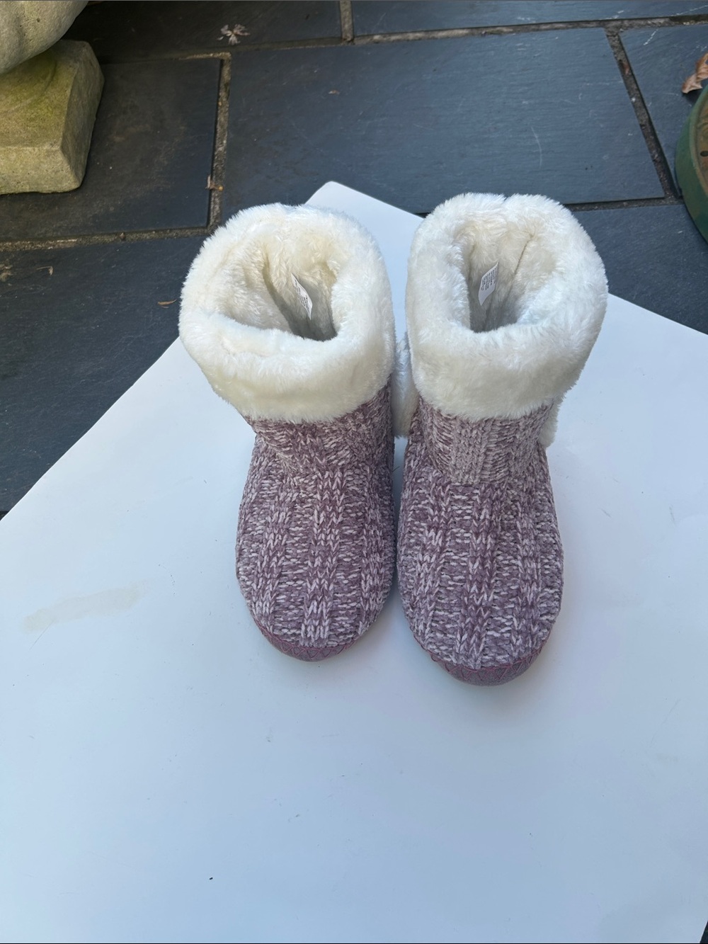 Lavender Bootie Slippers SZ Medium
